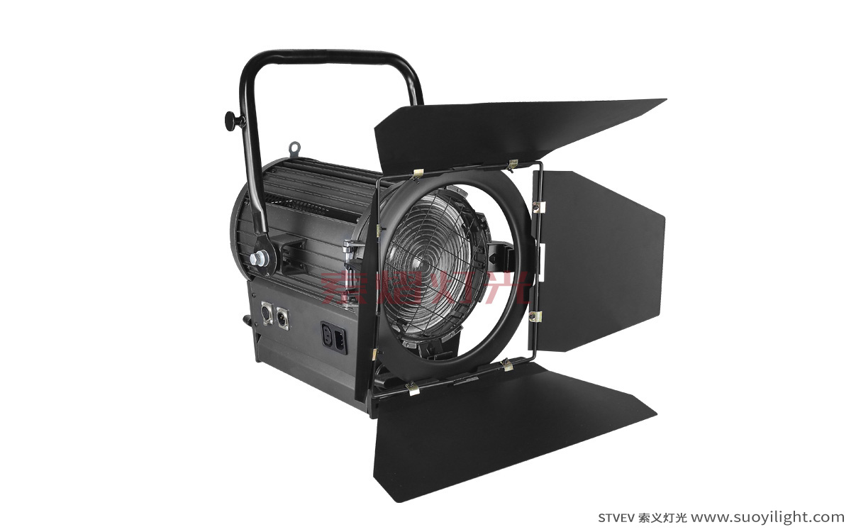 Russia100W LED Video Film Zoom Fresnel Light