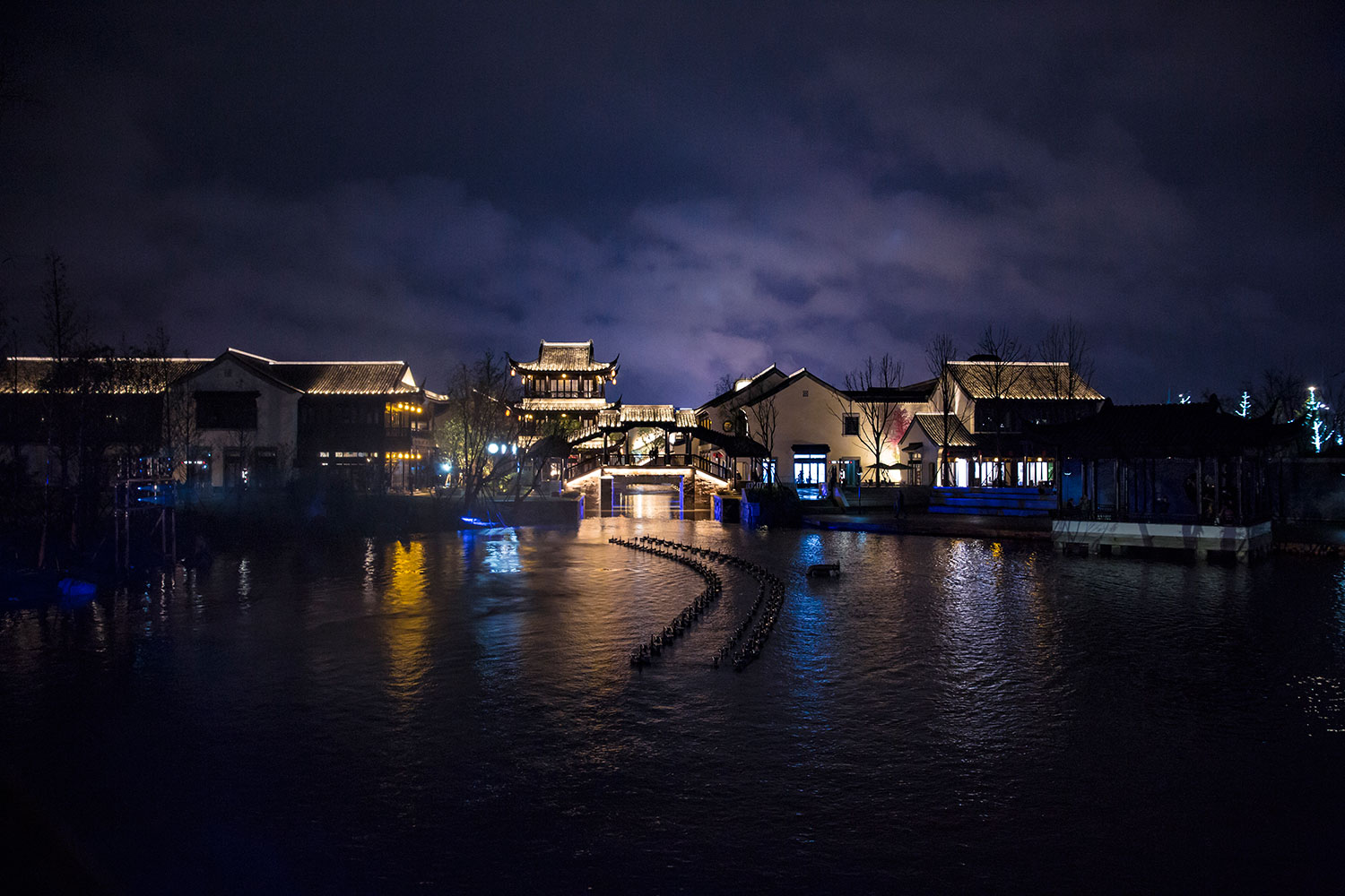 Russia新西塘水街亮化方案